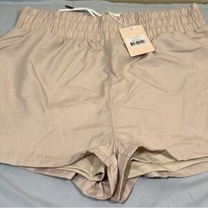 Wilo the Label 2 in 1 running shorts size Large NWT